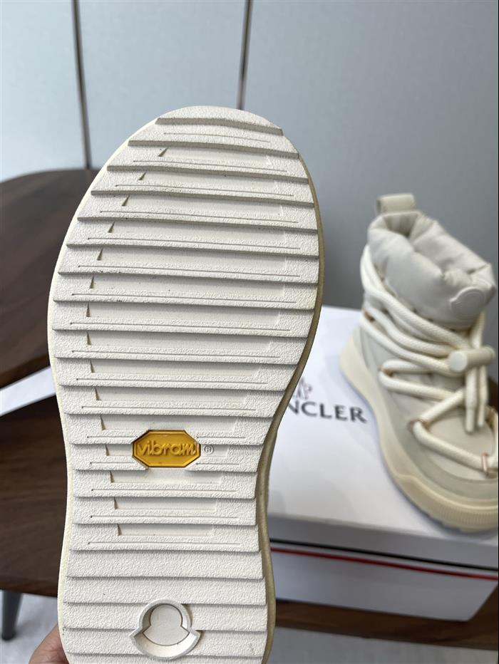 2025112816444658 340